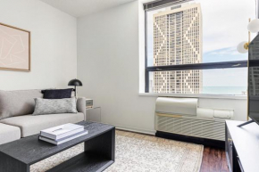 Streeterville 1BR w Gym Pool nr Navy Pier CHI-409